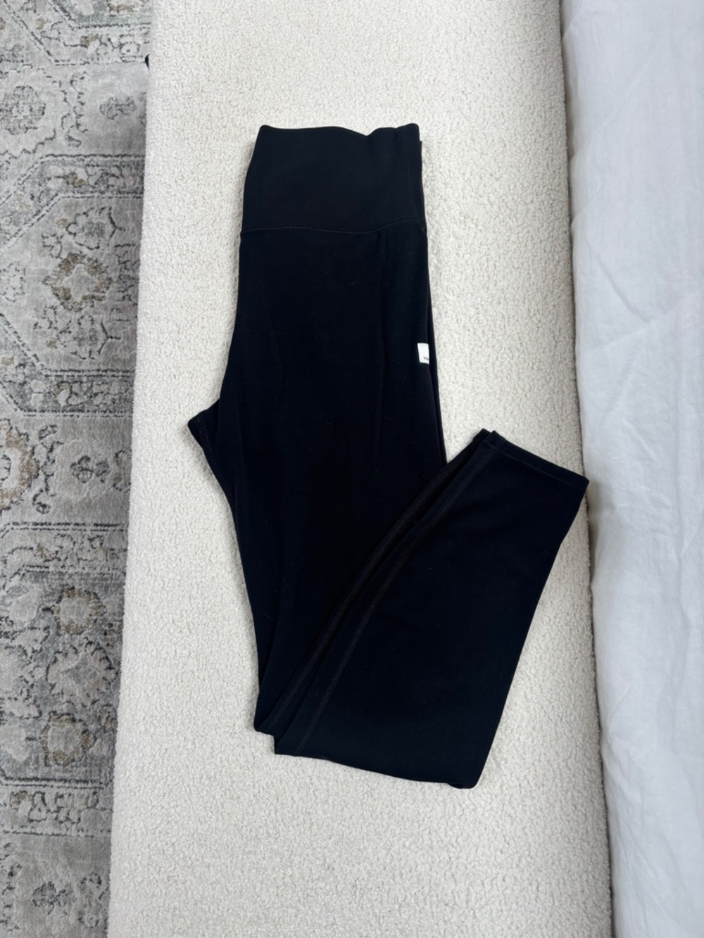 Vuori Black High-Rise Leggings